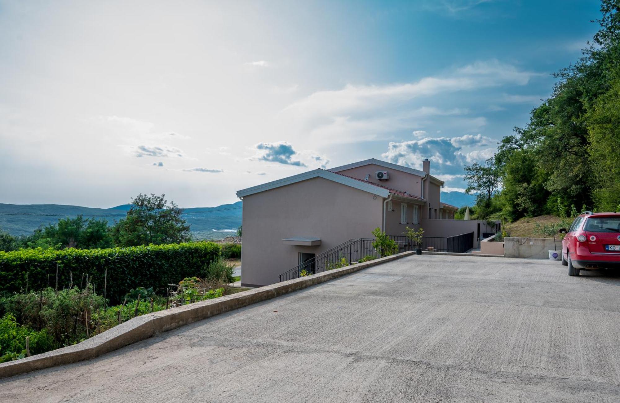 Appartement En Chene Kotor Exterior photo